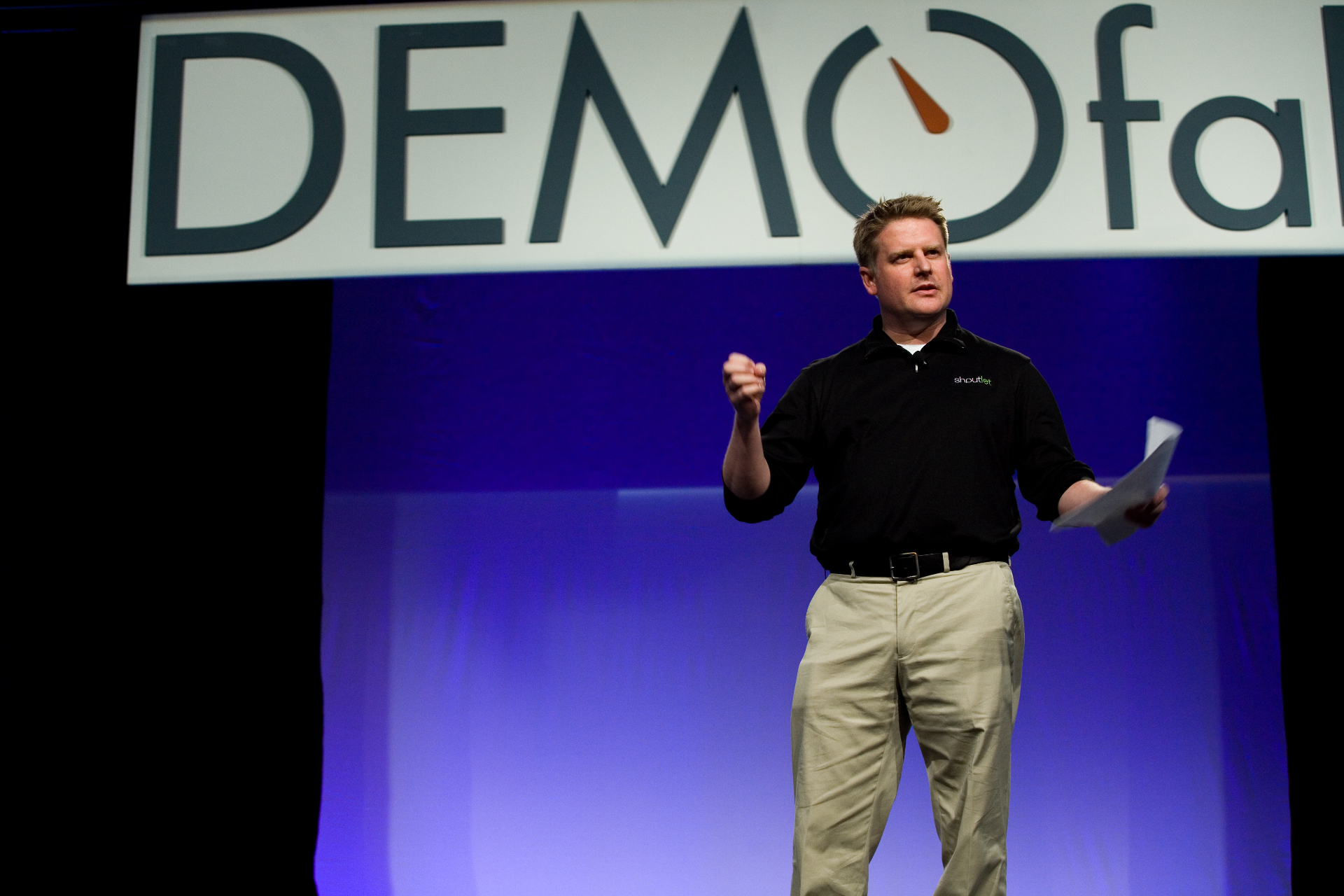 Jason on stage at the Shoutlet product launch, December 2007
